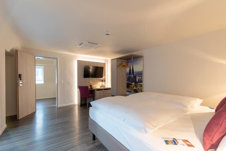 Cityclass Hotel Caprice Am Dom photo 4
