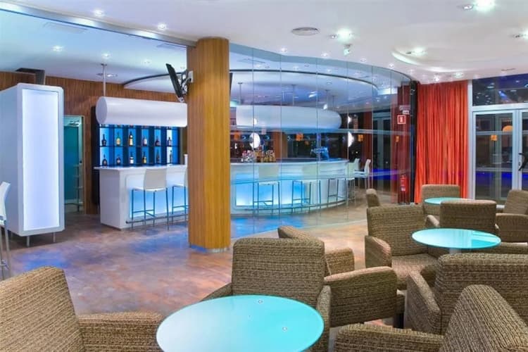 Hotel Rh Royal - Recommended For Adults, photo 2