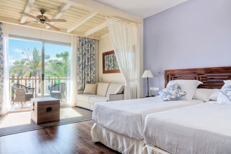Hotel Caribe en PortAventura World photo 4