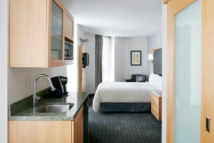 Club Quarters Hotel World Trade Center photo 5