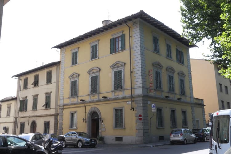 Ferrucci, photo 2