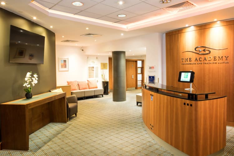 Holiday Inn Basingstoke photo 3