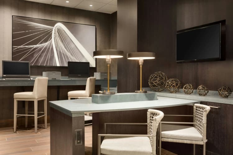 Embassy Suites by Hilton Grapevine DFW Airport North photo 5