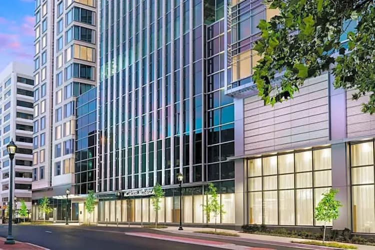 Ac Hotel By Marriott Bethesda Downtown photo 2