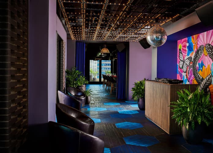 Virgin Hotels Chicago photo 3