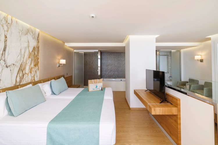 Hotel Torre del Mar photo 4
