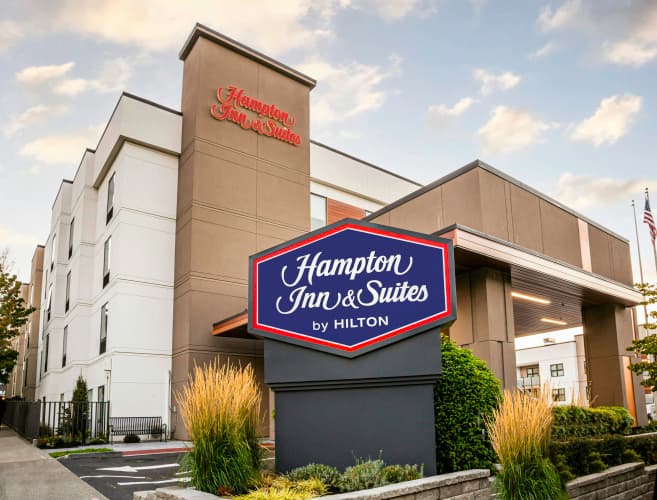 Hampton Inn & Suites Seattle-Downtown photo 2