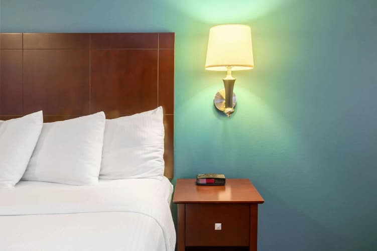 La Quinta Inn & Suites by Wyndham Longview North, photo 4