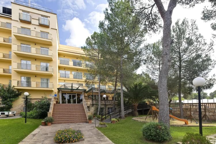 BLUESEA Costa Verde photo 2