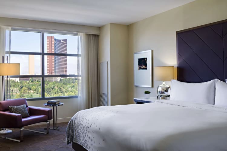 Renaissance Las Vegas Hotel photo 5