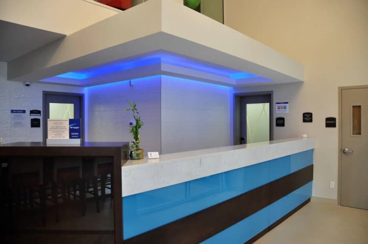 Best Western Plus Hotel Montreal photo 3