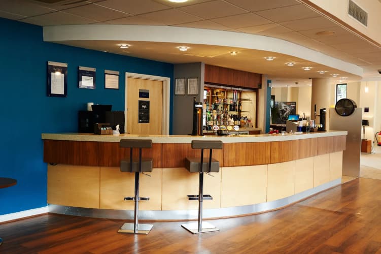 Holiday Inn Express Cheltenham Town Centre, photo 3
