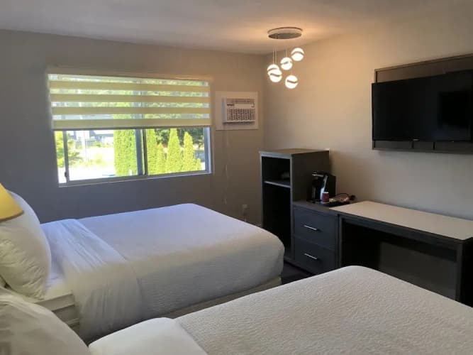 Royal Reach Motel & Marina photo 5