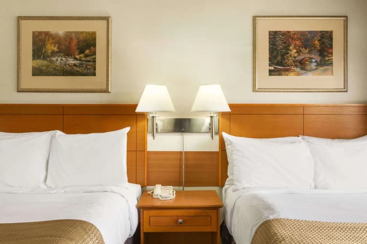 Travelodge By Wyndham Edmonton East, photo 5