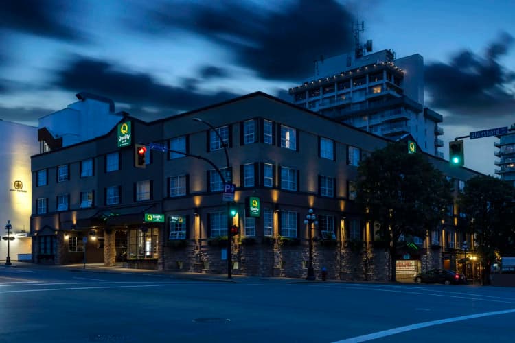 Quality Inn Downtown Inner Harbour photo 2