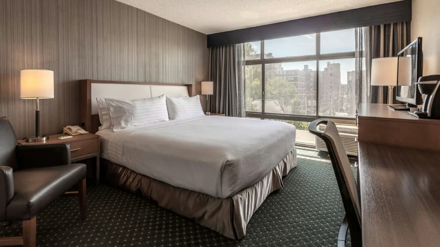 Holiday Inn Chicago North Evanston photo 4