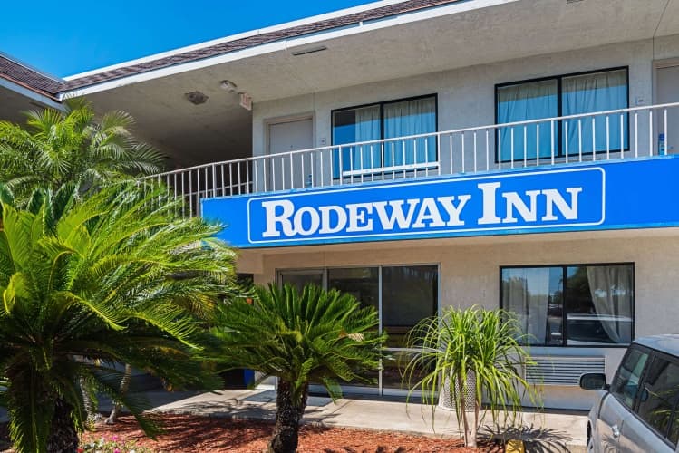 Rodeway Inn Kissimmee Maingate West photo 2