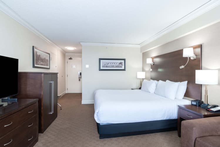 Sandman Signature Vancouver Airport Hotel & Resort photo 4