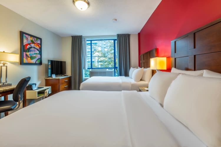 Quality Inn & Suites Vancouver, Bc - Adults Only photo 5