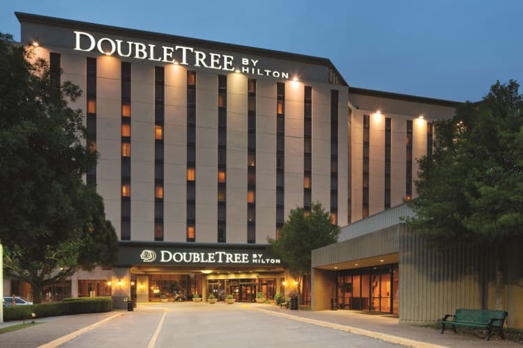 DoubleTree by Hilton Hotel Dallas Near the Galleria, photo 2