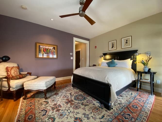 Showers Inn photo 4