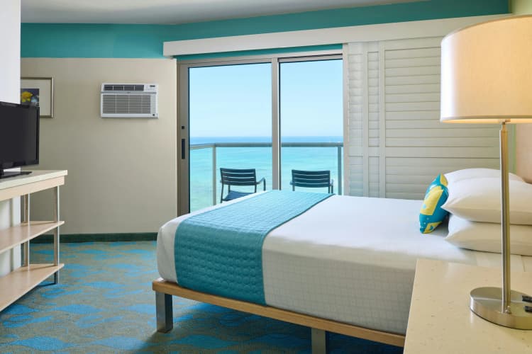 Aston Waikiki Circle Hotel photo 4