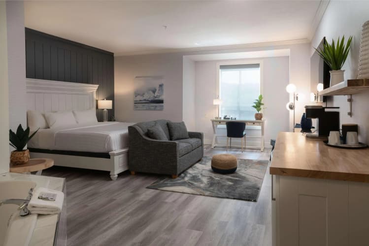 Prestige Harbourfront Resort, BW Premier Collection photo 4