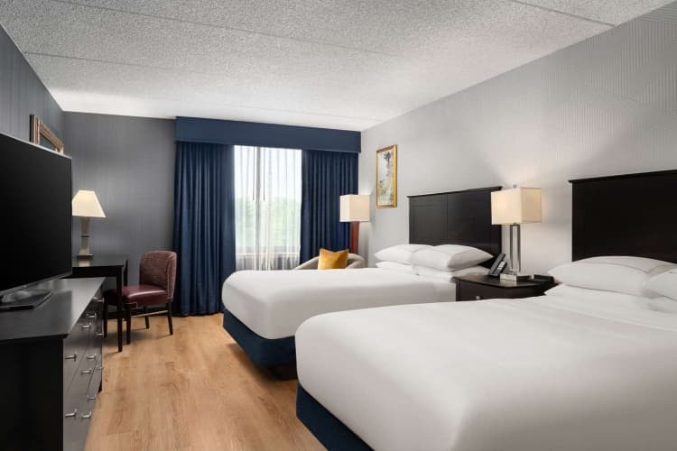 DoubleTree by Hilton Hotel Hartford - Bradley Airport photo 5