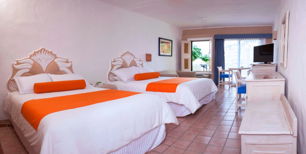 Flamingo Vallarta Hotel & Marina photo 4