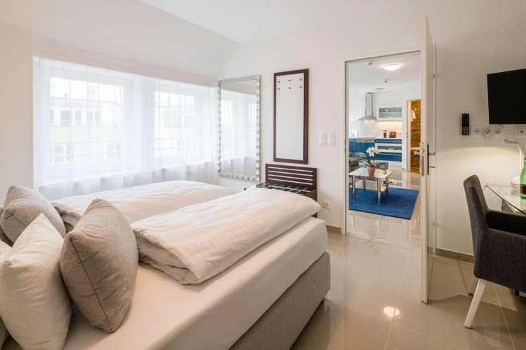Best Western Plus Celebrity Suites photo 5