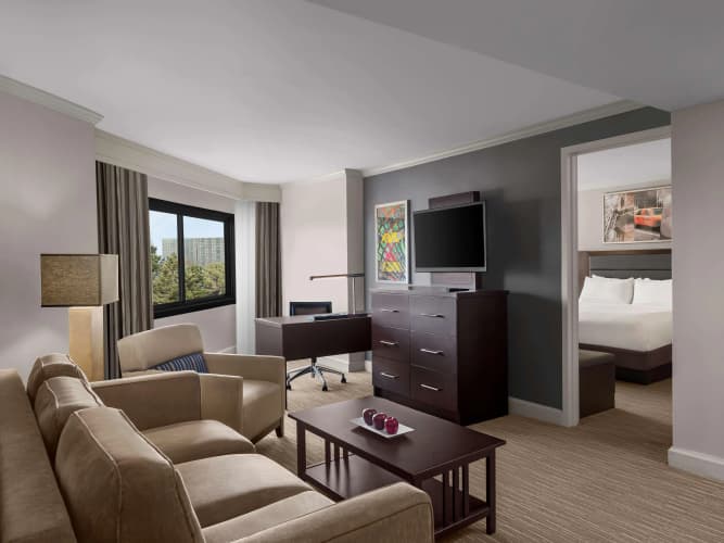 DoubleTree by Hilton Fort Lee George Washington Bridge photo 4