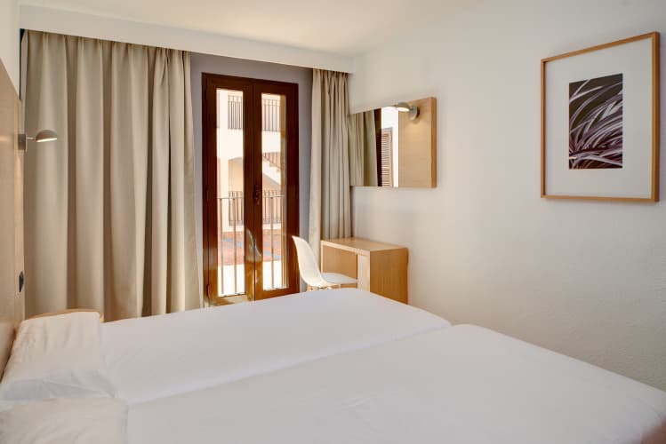 Protur Floriana Resort Aparthotel photo 3