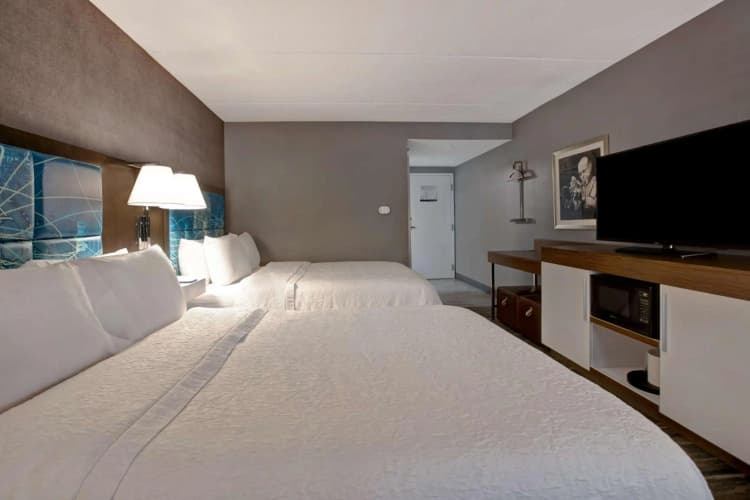 Raleigh Marriott Crabtree Valley photo 3