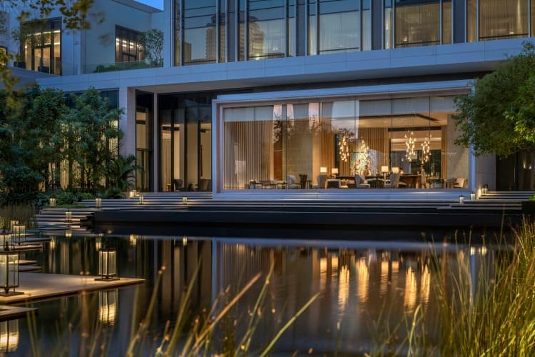 Four Seasons Hotel Bangkok At Chao Phraya River photo 2