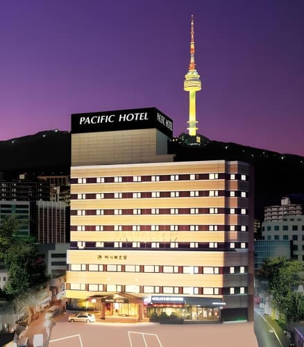 Pacific Hotel photo 2