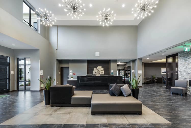 Holiday Inn & Suites Silicon Valley - Milpitas photo 3