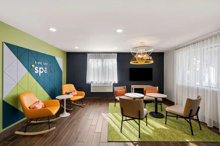 Spark By Hilton Norfolk photo 3