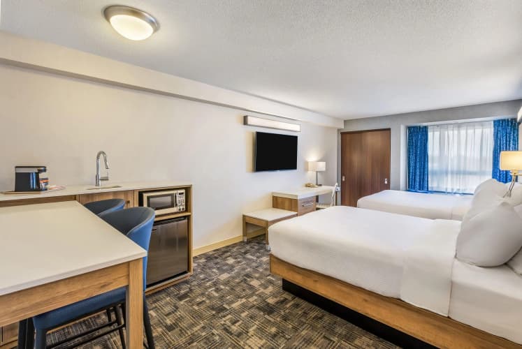 Microtel Inn & Suites By Wyndham Timmins photo 3