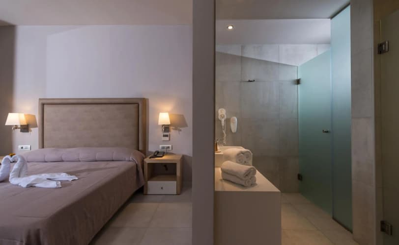 Cactus Beach Hotel photo 3