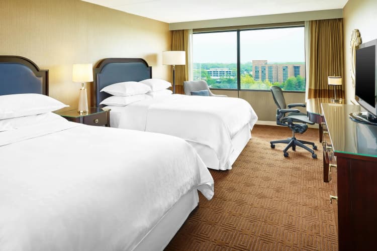 Sheraton Lisle Naperville Hotel photo 4