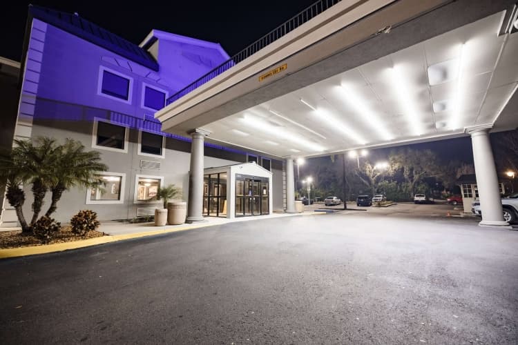La Quinta Inn by Wyndham Tampa Near Busch Gardens, photo 2