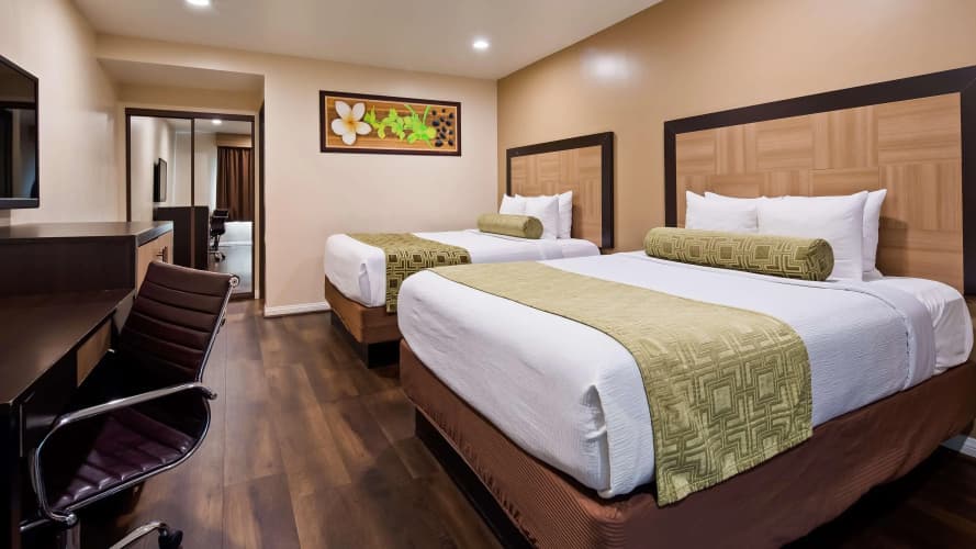 Best Western Plus Glendale photo 4