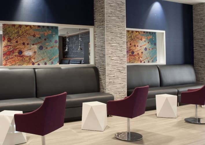 Embassy Suites by Hilton Raleigh Crabtree photo 5