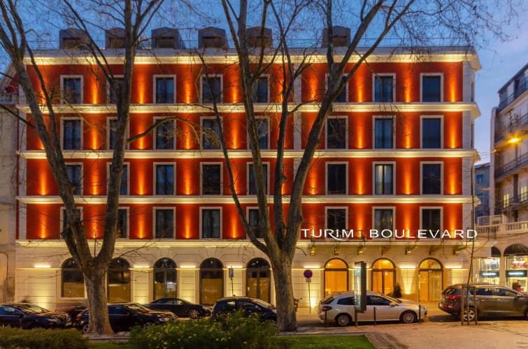 TURIM Boulevard Hotel – Adults Only photo 2