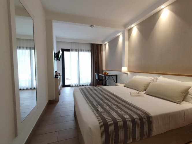 Hotel Rosamar Es Blau - Adults Only +21 photo 3