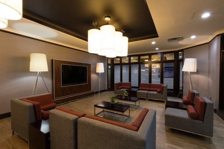 Holiday Inn Express Edmonton Downtown photo 3
