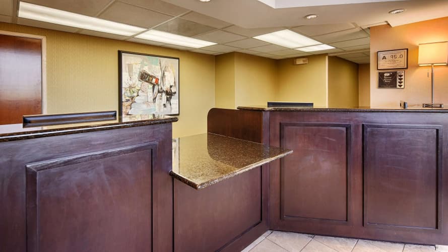 Surestay Plus Hotel By Best Western Roanoke Rapids I 95 photo 3