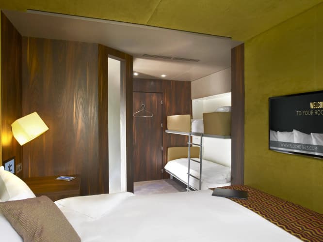 Bloc Hotel Gatwick photo 3