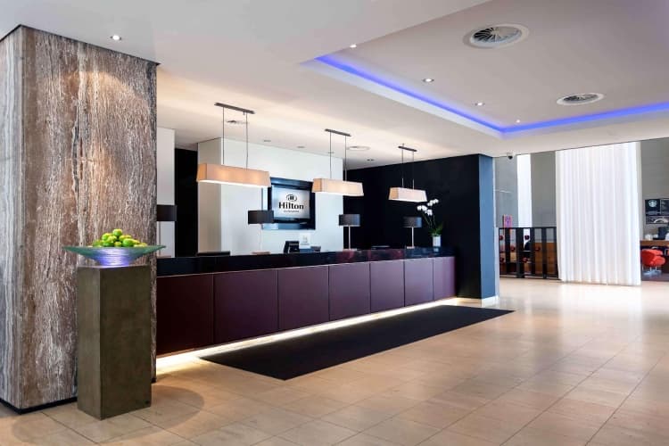 Hilton Dusseldorf, photo 3