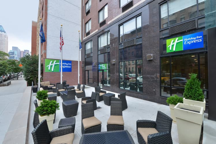 Holiday Inn Express Manhattan Midtown West photo 2